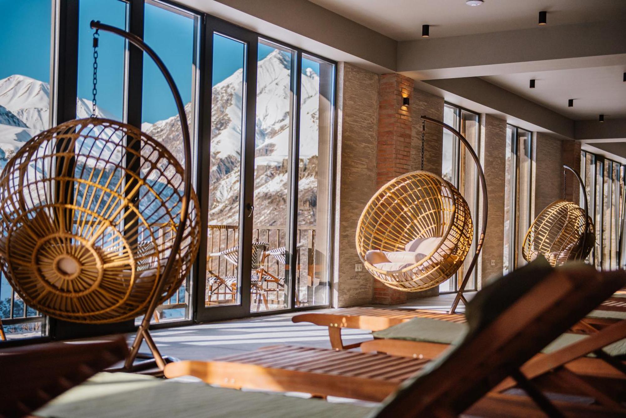 Gudauri Inn Bagian luar foto The spa at the Hotel de Crillon